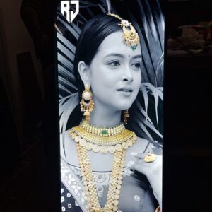 premium-led-backlit-fabric-light-box-custom-selective-color-gold-jewelry-display-ultra-slim-design